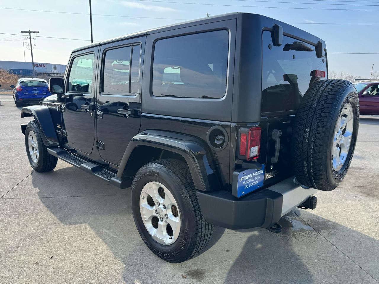 Jeep Wrangler Unlimited 4WD 4dr Sahara 2015