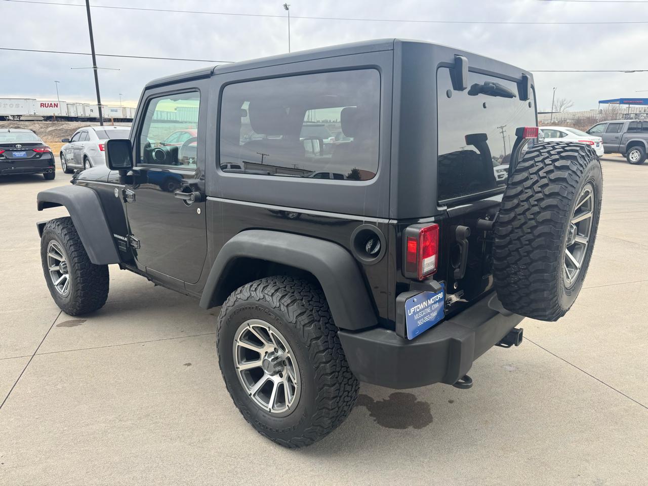 Jeep Wrangler 4WD 2dr Rubicon 2011