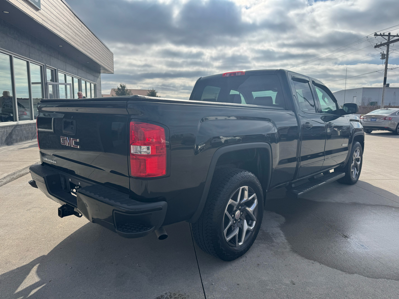 GMC Sierra 1500 4WD Double Cab 143.5" 2017