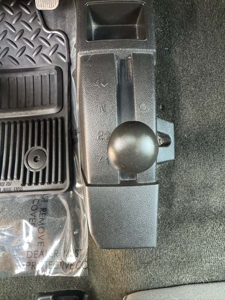 GMC Sierra 1500 4WD Double Cab 143.5" 2017