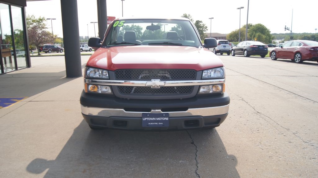 Chevrolet Silverado 2500HD Reg Cab 133" WB 4WD Work Truck 2005