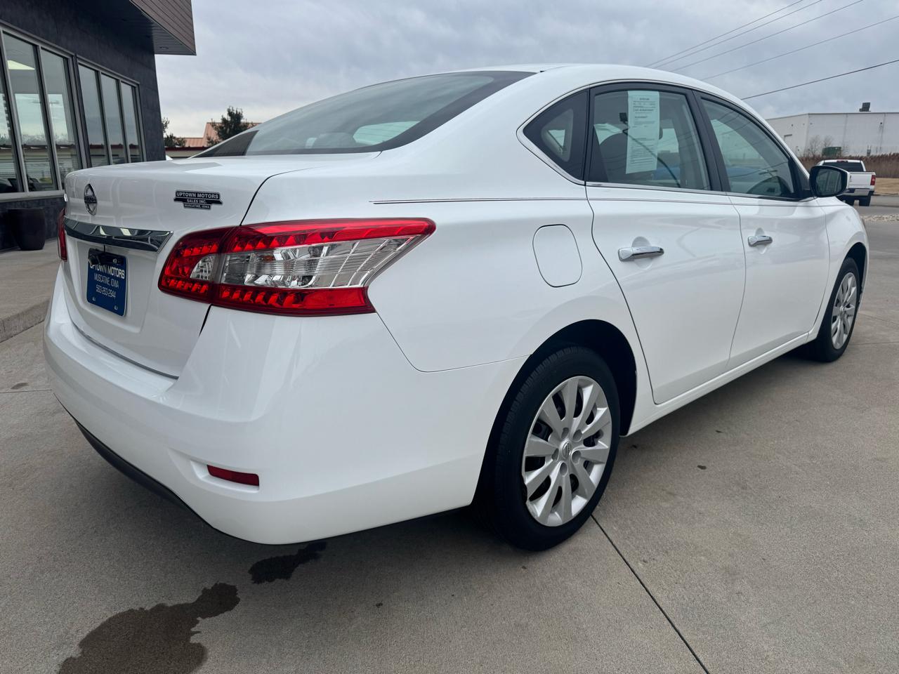 Nissan Sentra 4dr Sdn I4 CVT FE+ S 2015