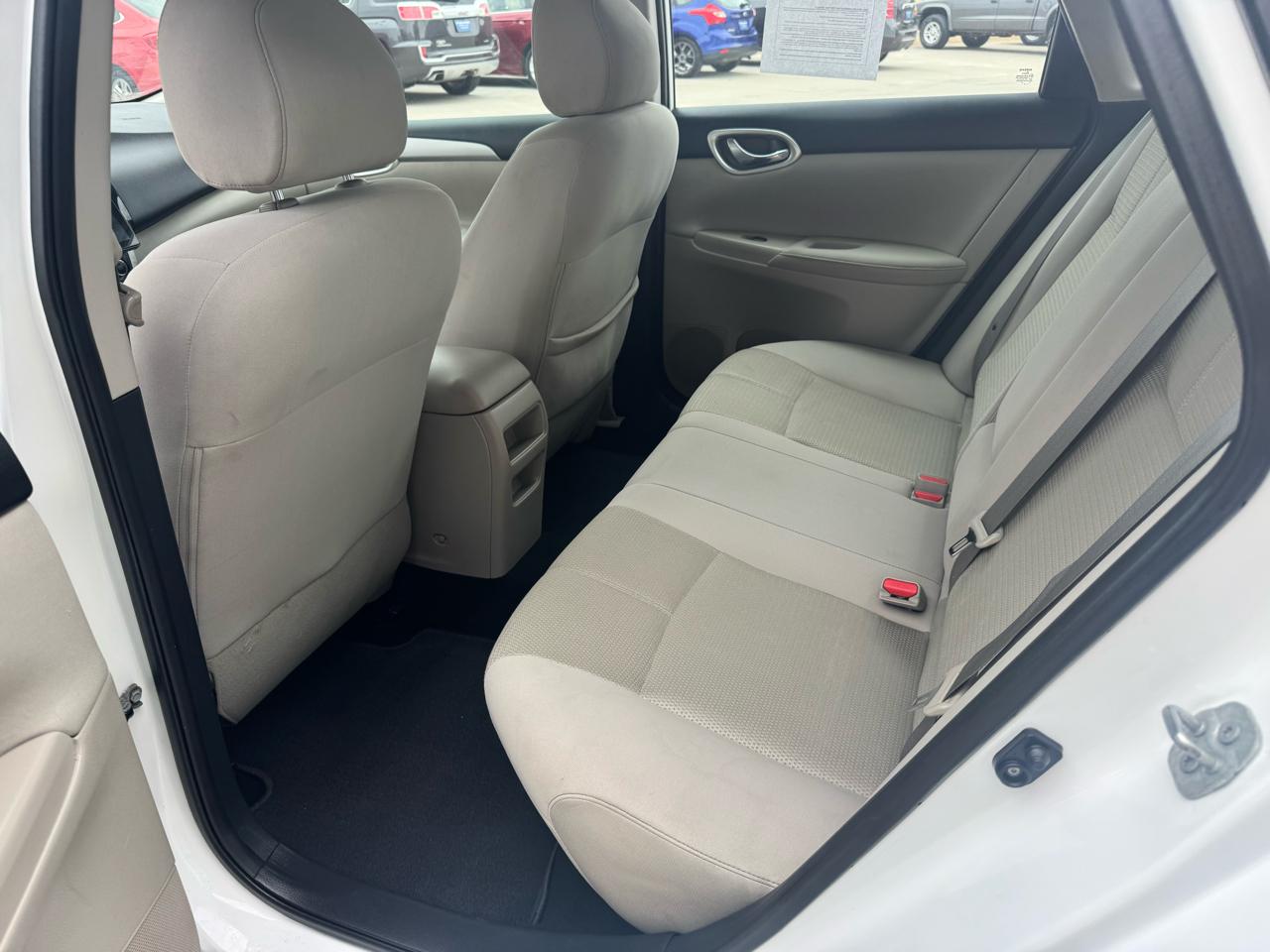 Nissan Sentra 4dr Sdn I4 CVT FE+ S 2015