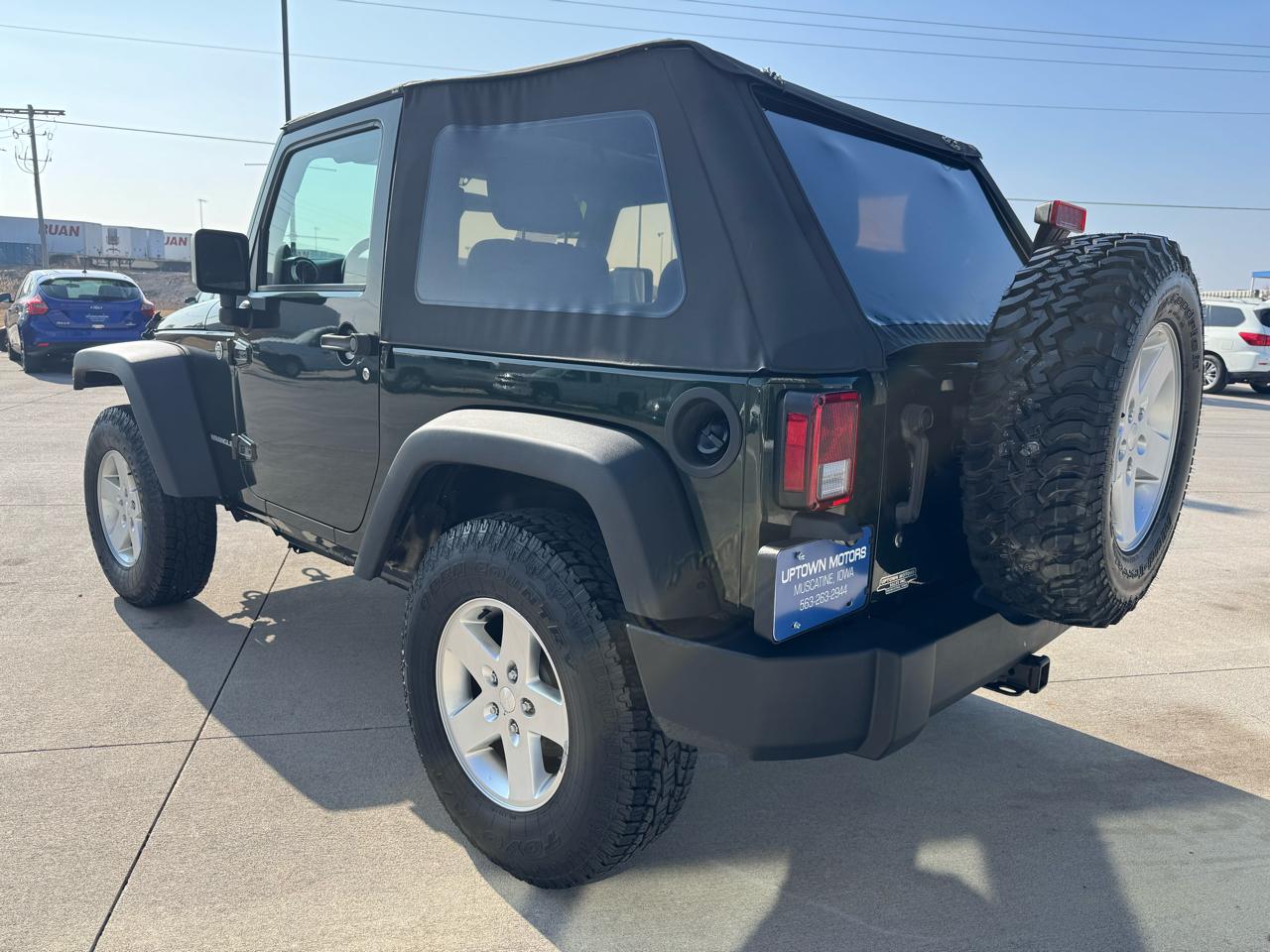 Jeep Wrangler 4WD 2dr Rubicon 2011
