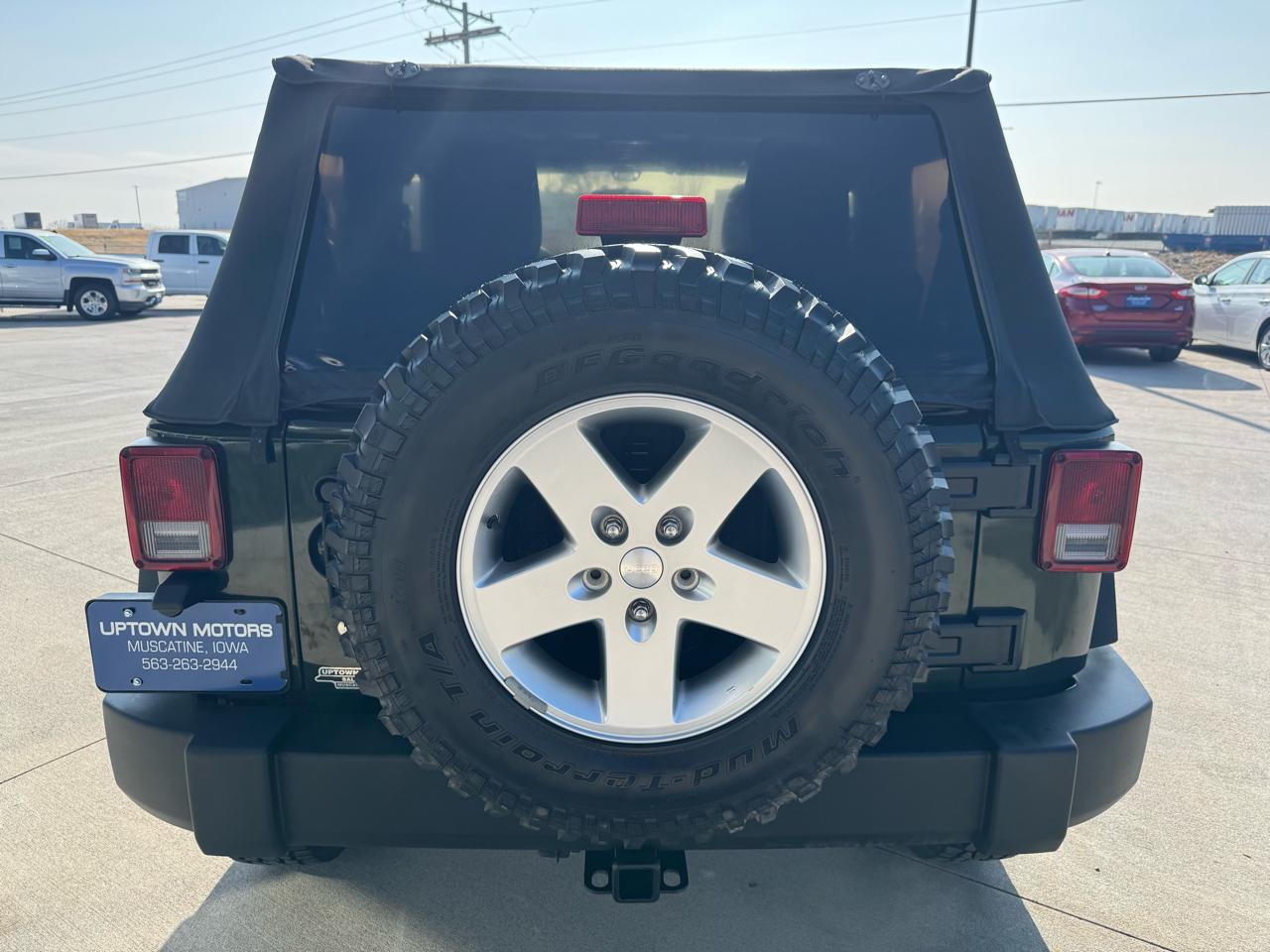 Jeep Wrangler 4WD 2dr Rubicon 2011