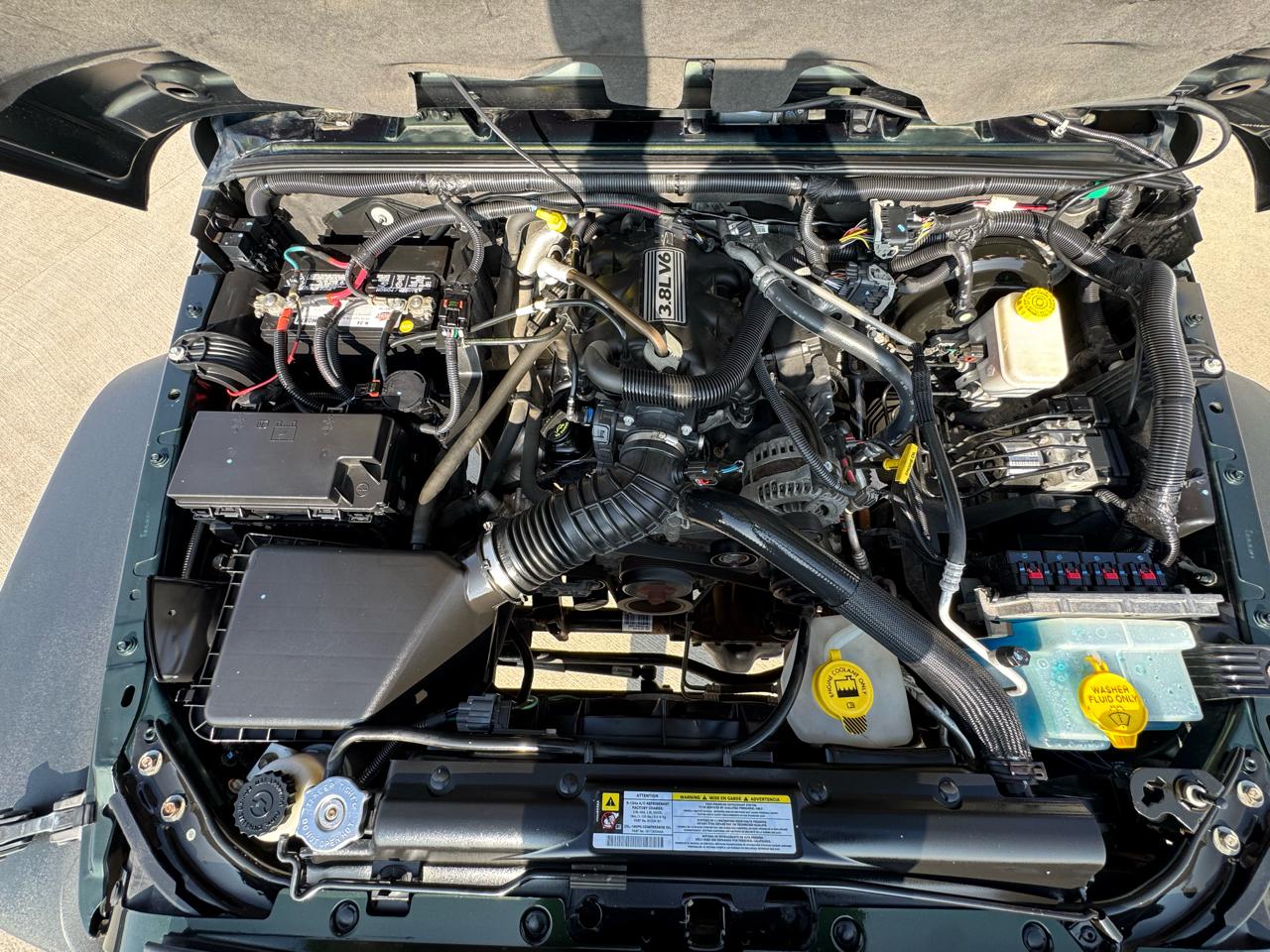 Jeep Wrangler 4WD 2dr Rubicon 2011