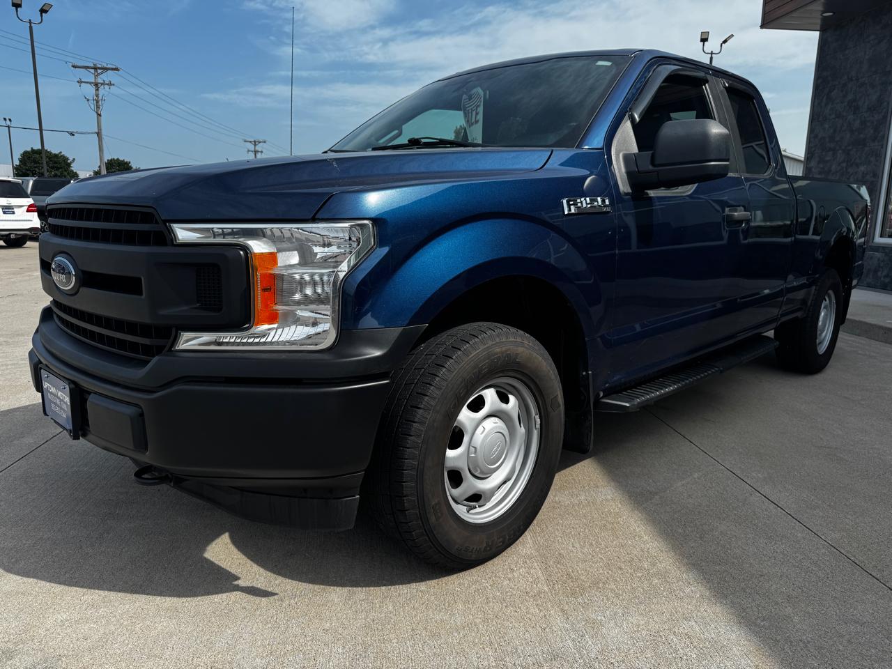 Ford F-150 Lariat 4WD SuperCab 8' Box 2019