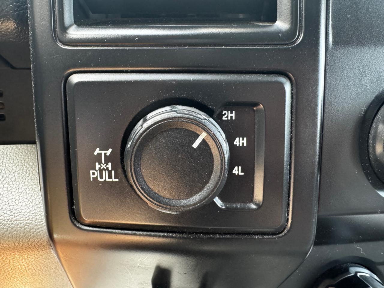 Ford F-150 Lariat 4WD SuperCab 8' Box 2019