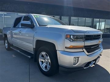2017 Chevrolet Silverado 1500 4WD Crew Cab 143.5" LT w/2LT