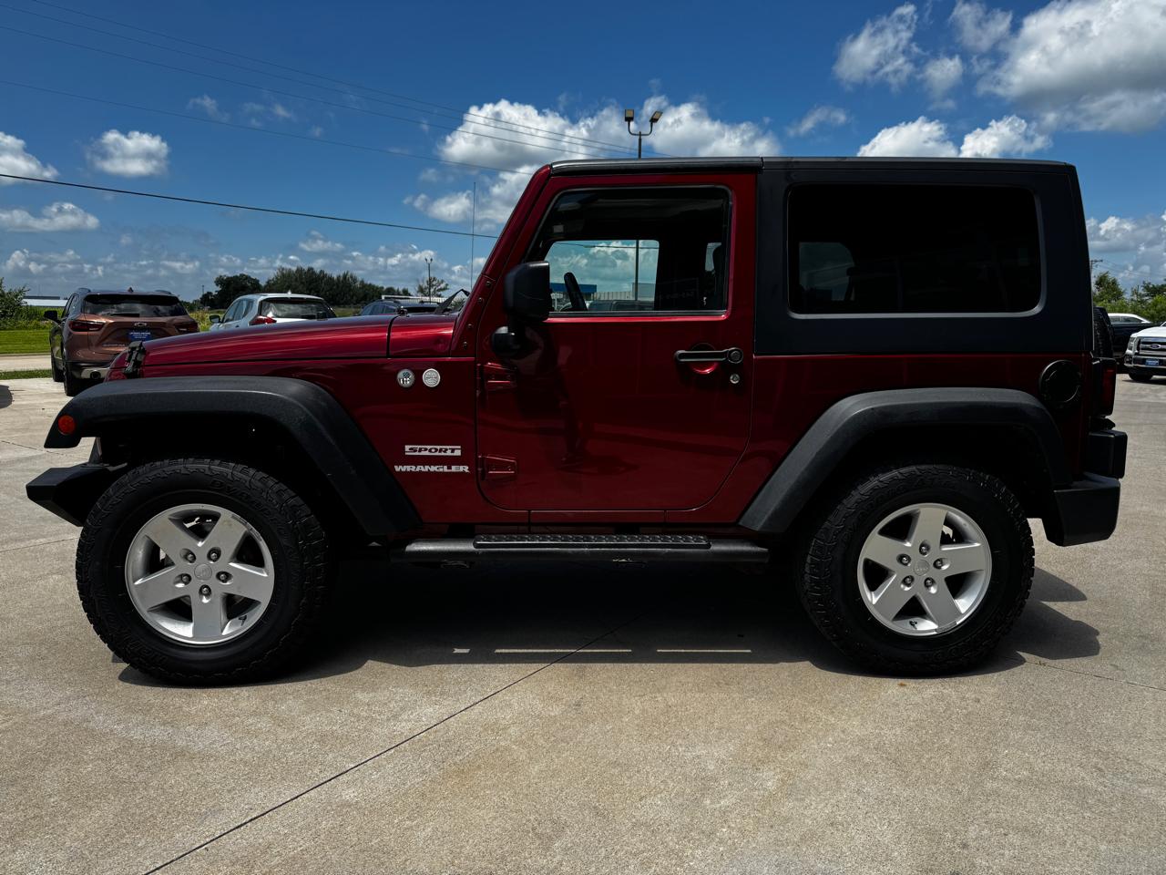 Jeep Wrangler 4WD 2dr Sport 2010