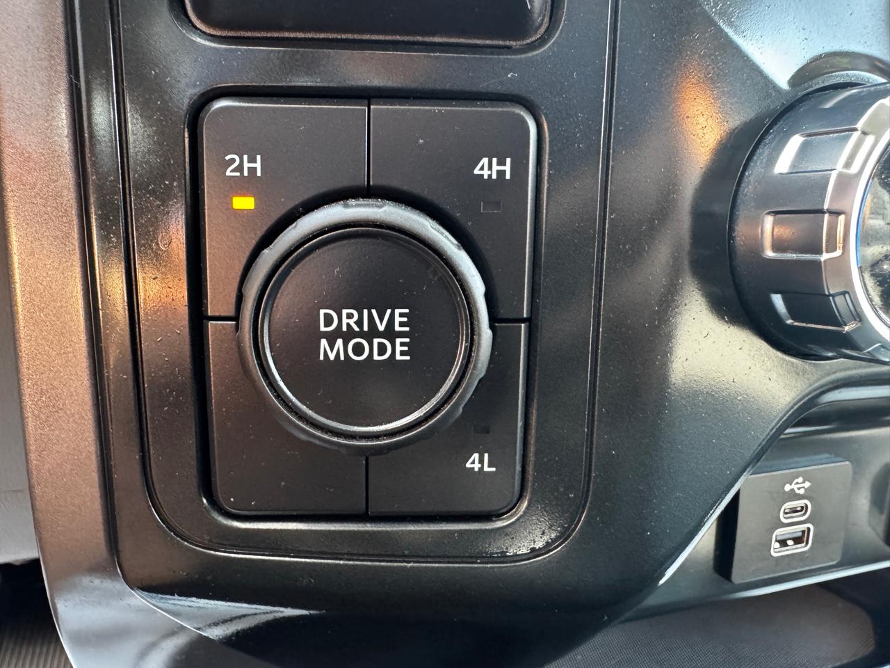 Ford F-150 XLT 4WD SuperCrew 5.5' Box 2025