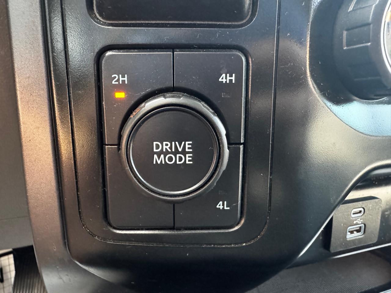 Ford F-150 King Ranch 4WD SuperCrew 5.5' Box 2023