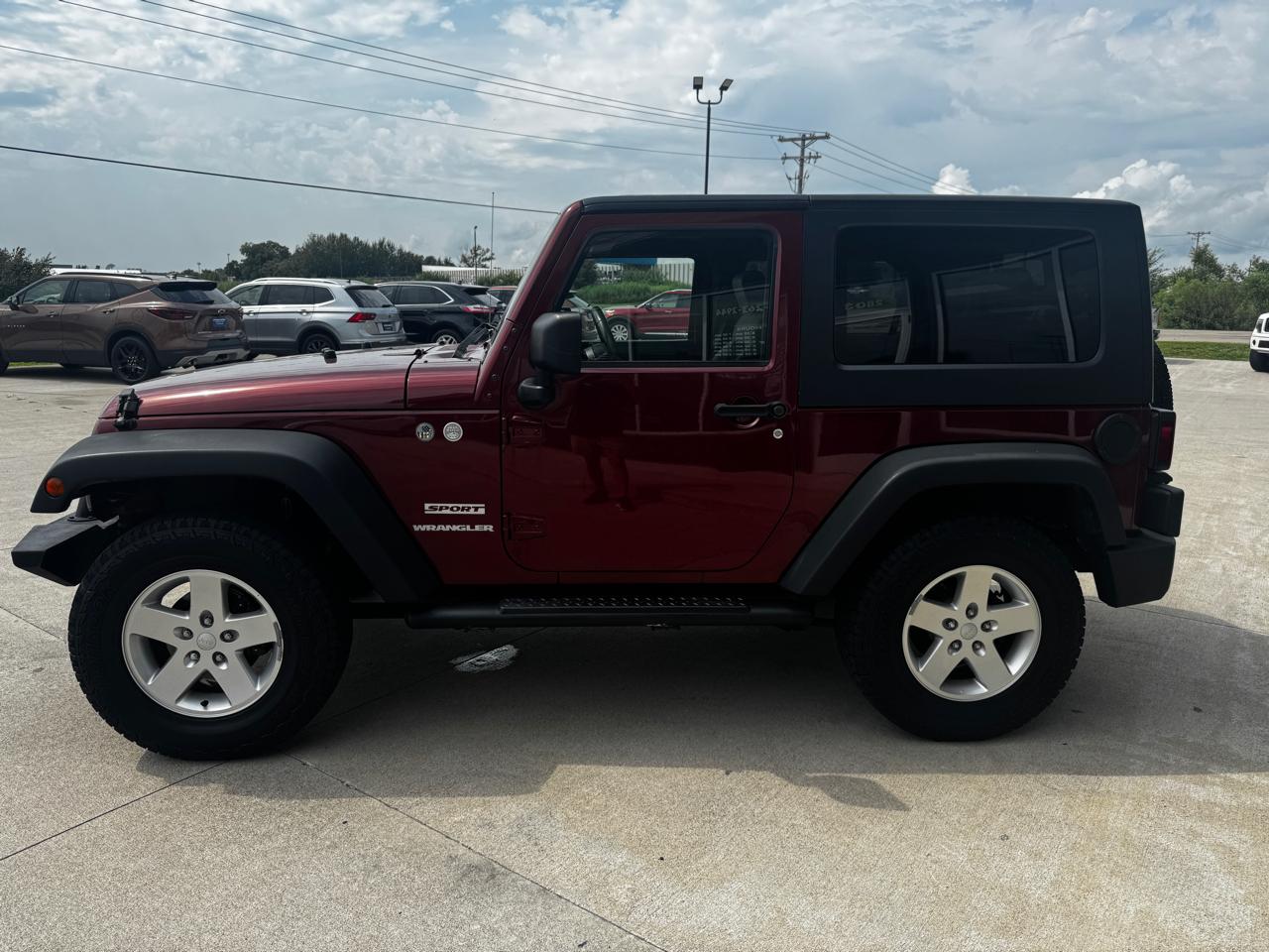 Jeep Wrangler 4WD 2dr Sport 2010