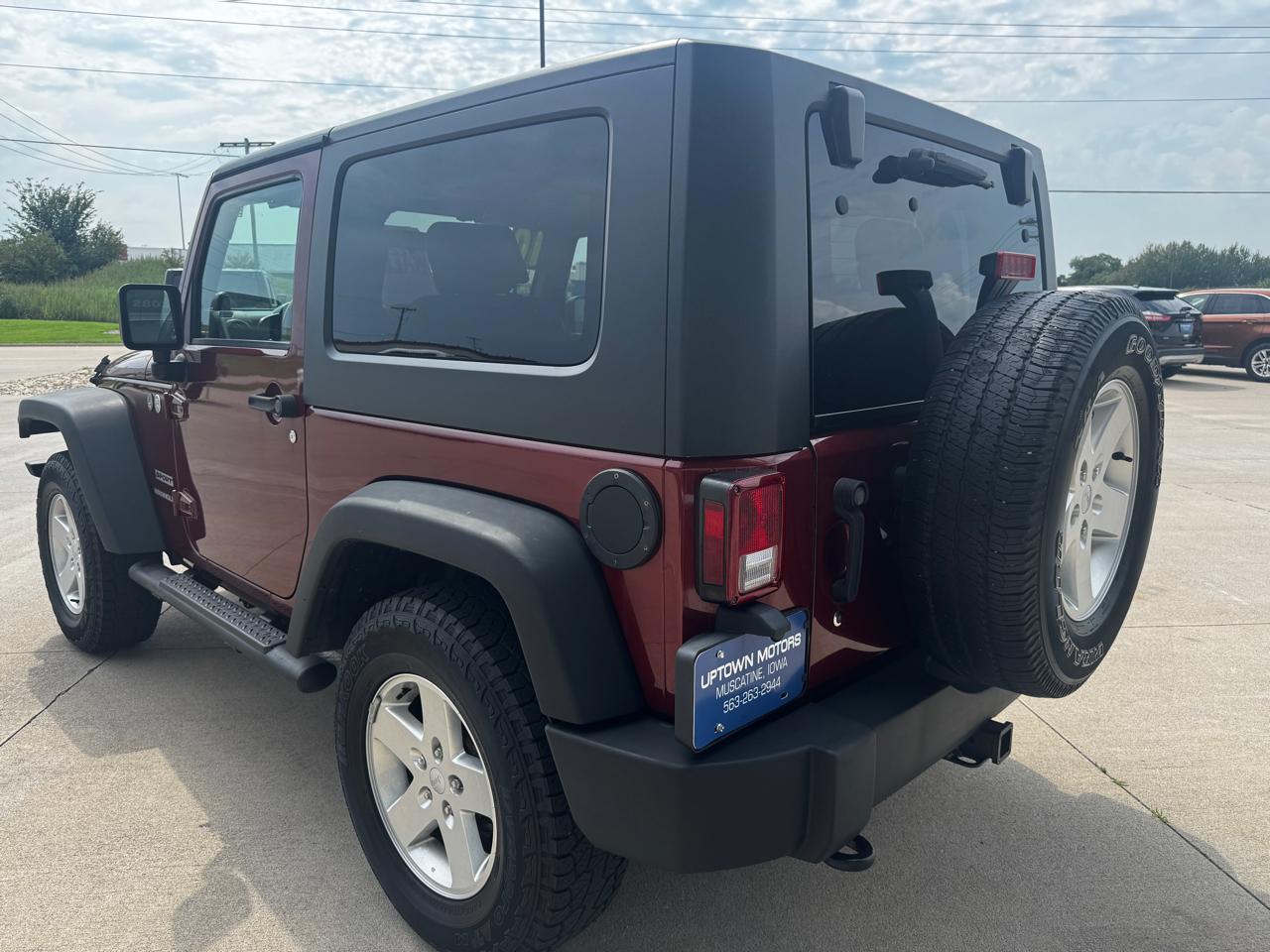 Jeep Wrangler 4WD 2dr Sport 2010