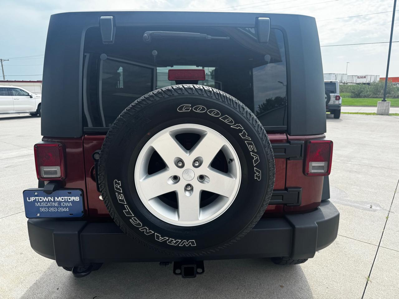 Jeep Wrangler 4WD 2dr Sport 2010