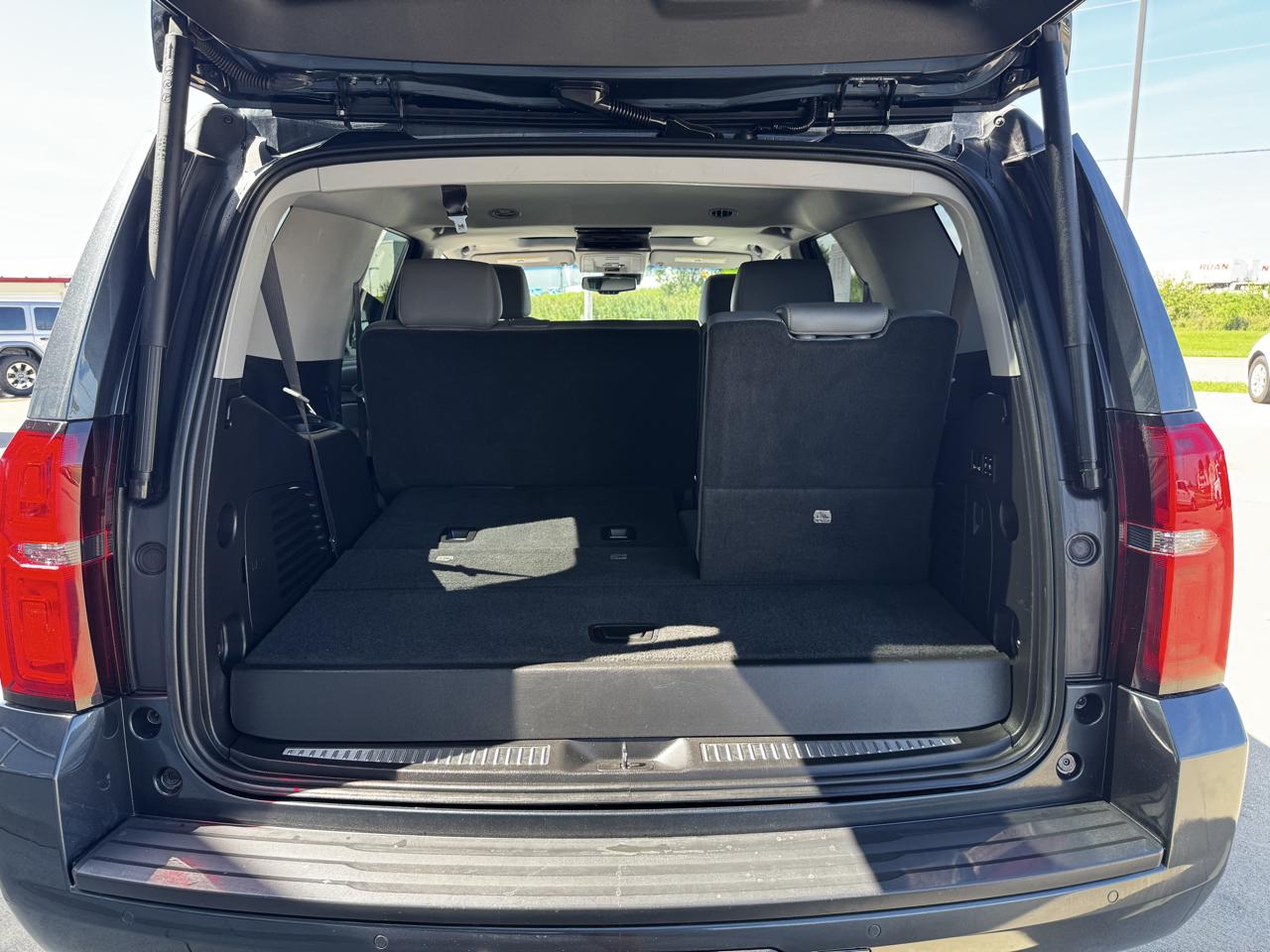 Chevrolet Tahoe 4WD 4dr LT 2019