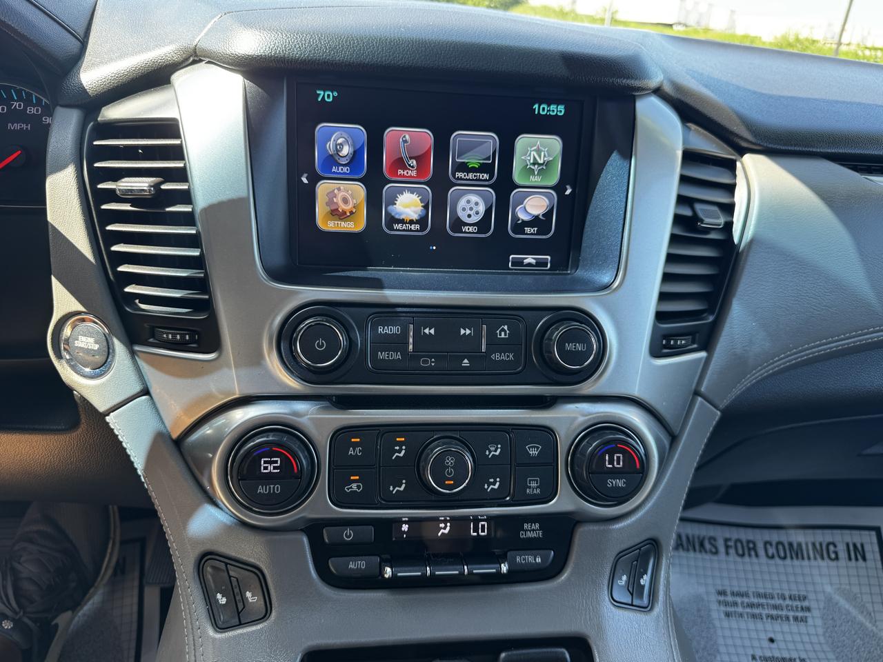 Chevrolet Tahoe 4WD 4dr LT 2019