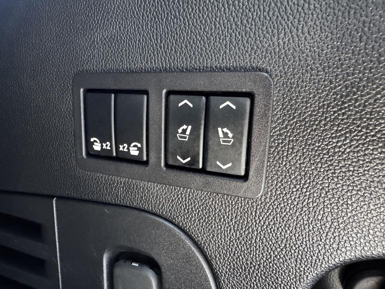 Chevrolet Tahoe 4WD 4dr LT 2019