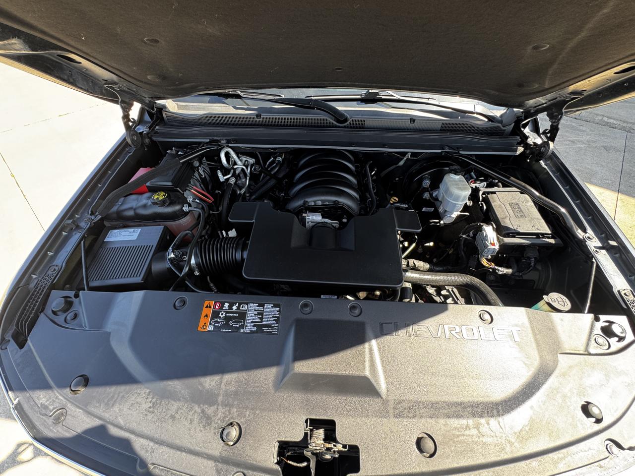 Chevrolet Tahoe 4WD 4dr LT 2019