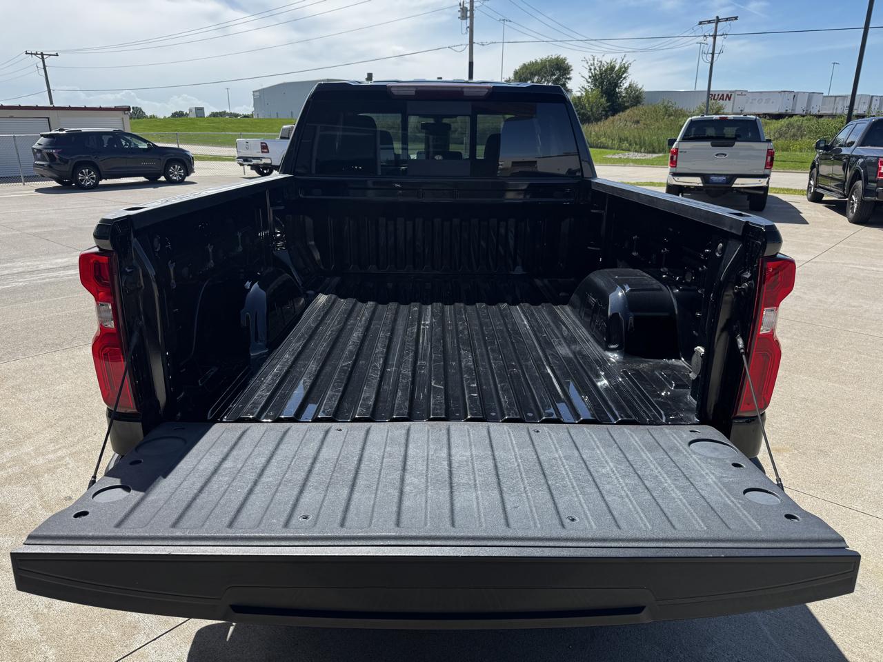 Chevrolet Silverado 1500 4WD Double Cab 147" RST 2019