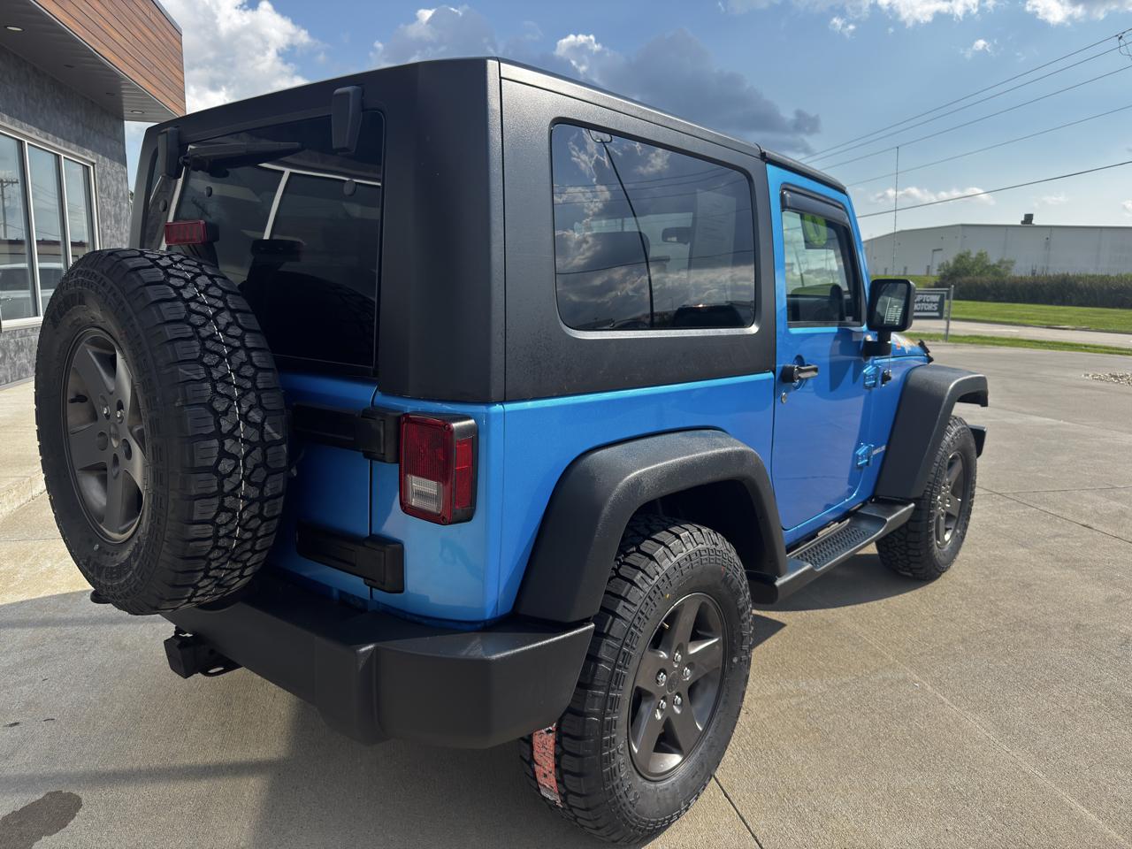 Jeep Wrangler 4WD 2dr Islander *Ltd Avail* 2010