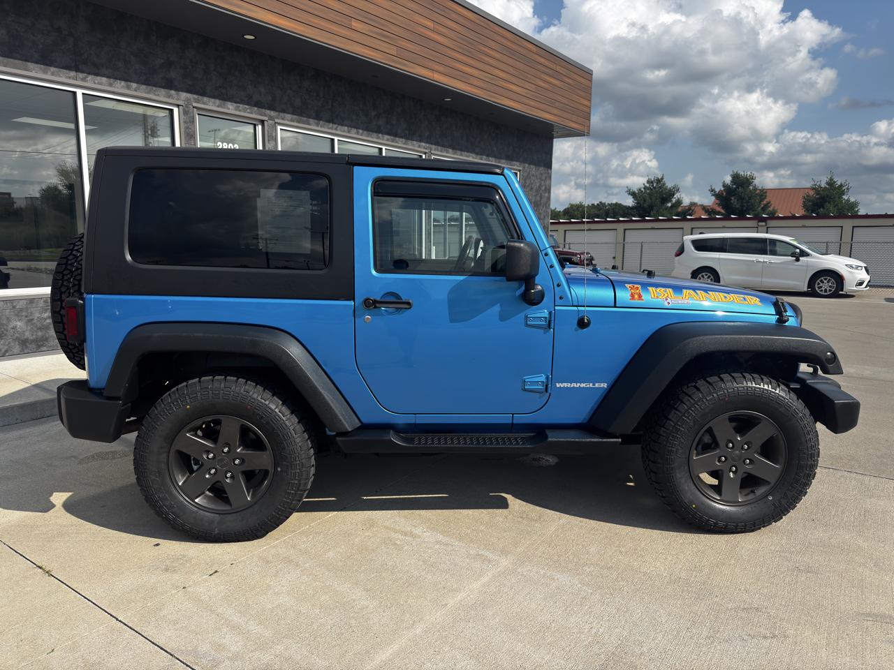Jeep Wrangler 4WD 2dr Islander *Ltd Avail* 2010