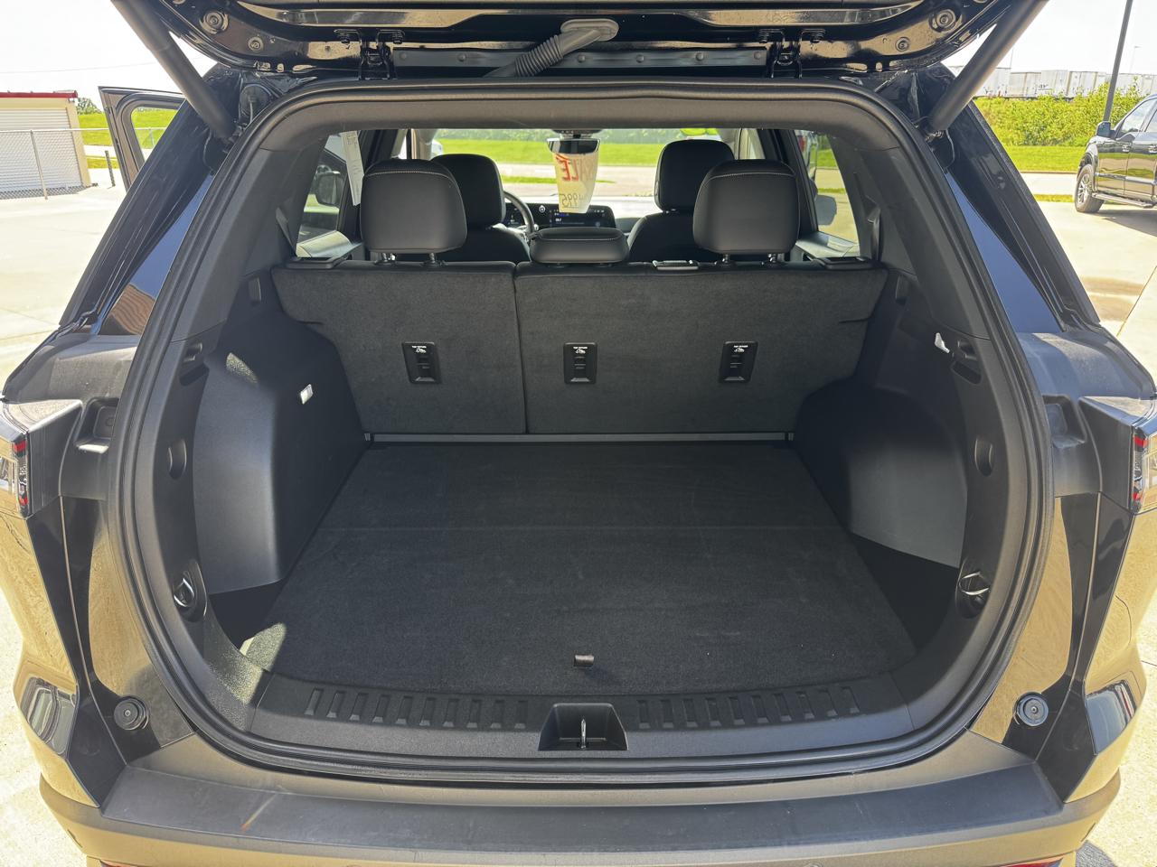Chevrolet Equinox AWD 4dr LT w/2LT 2025