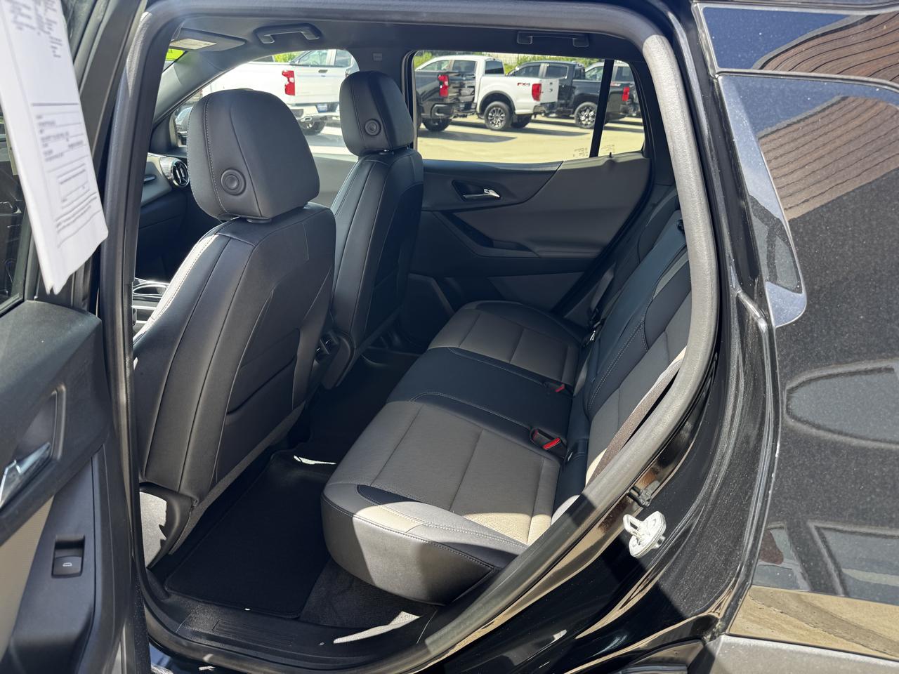 Chevrolet Equinox AWD 4dr LT w/2LT 2025