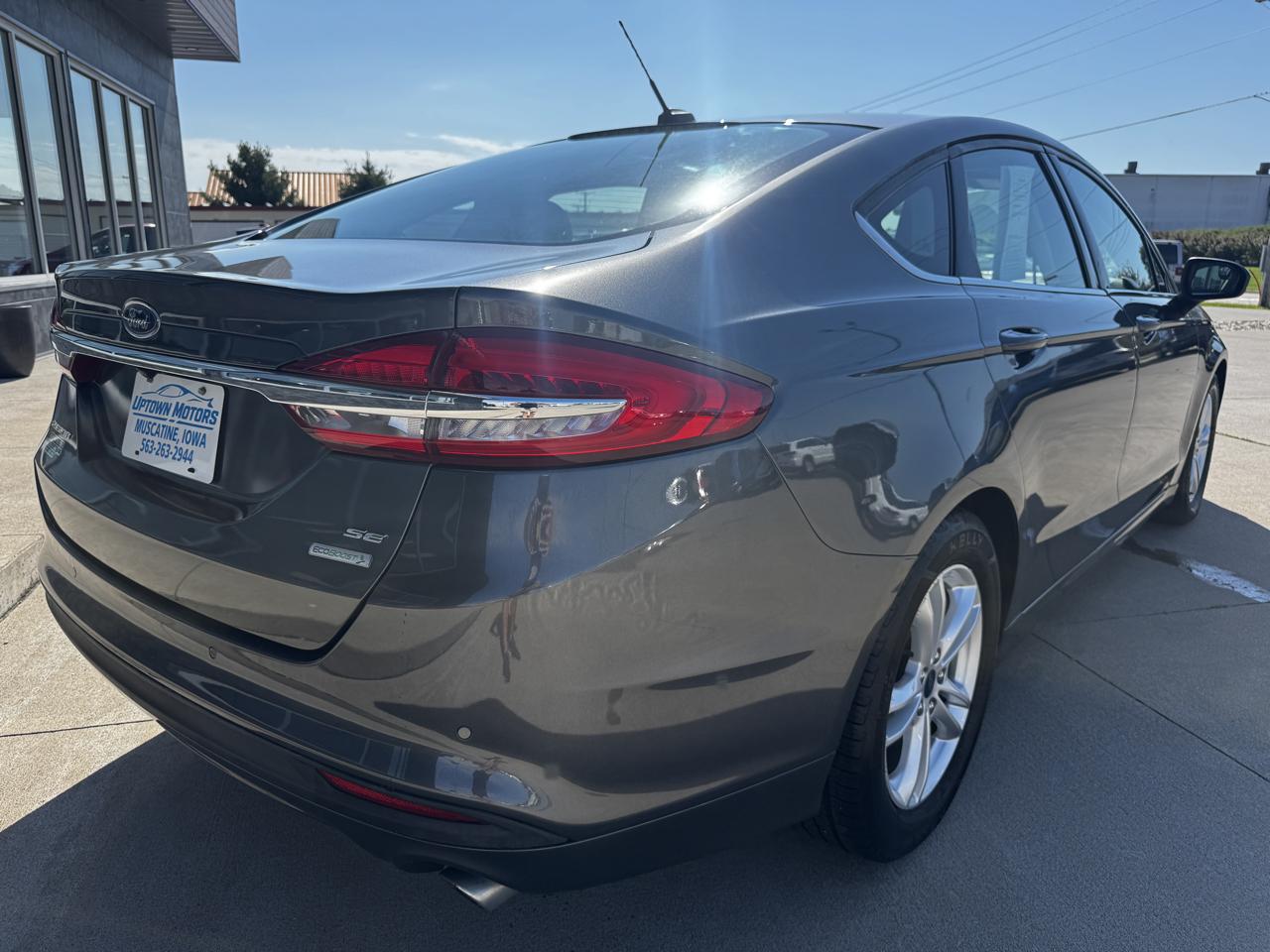 Ford Fusion SE FWD 2018