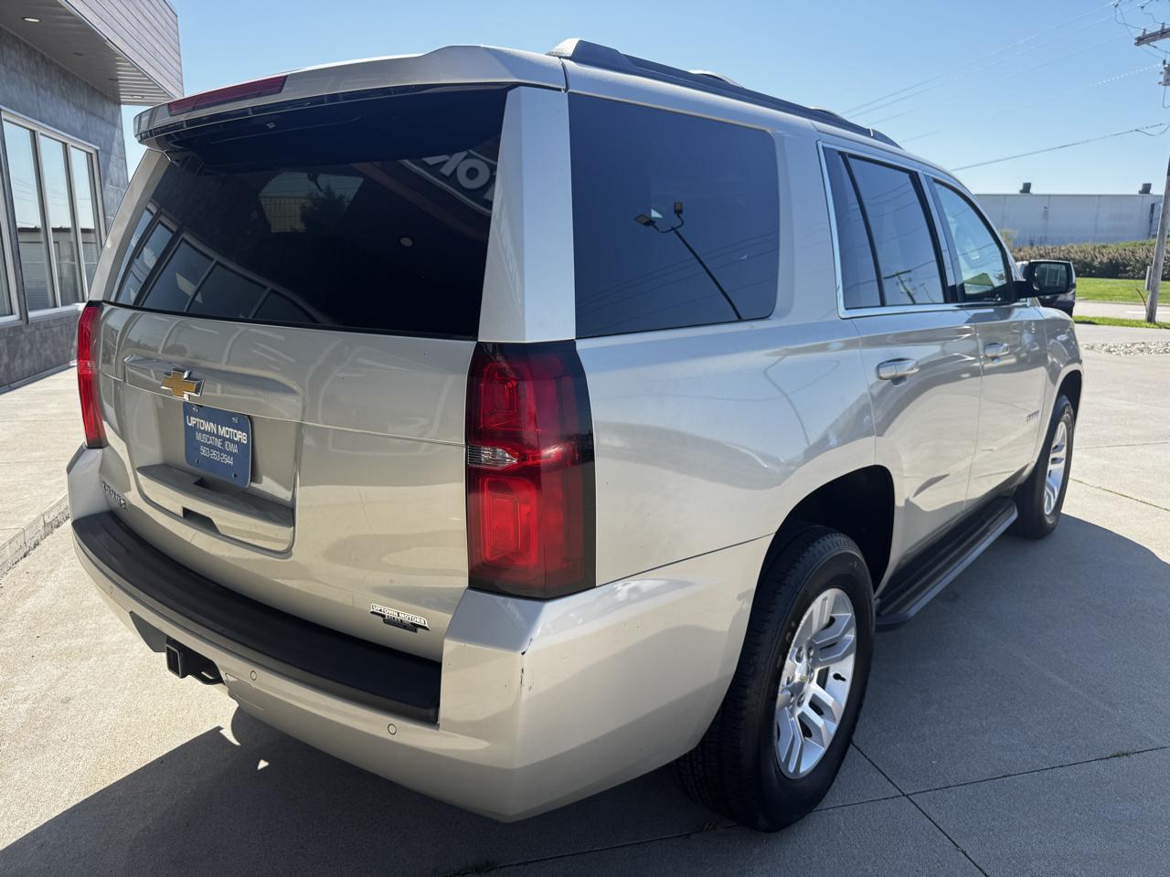 Chevrolet Tahoe 4WD 4dr LT 2015