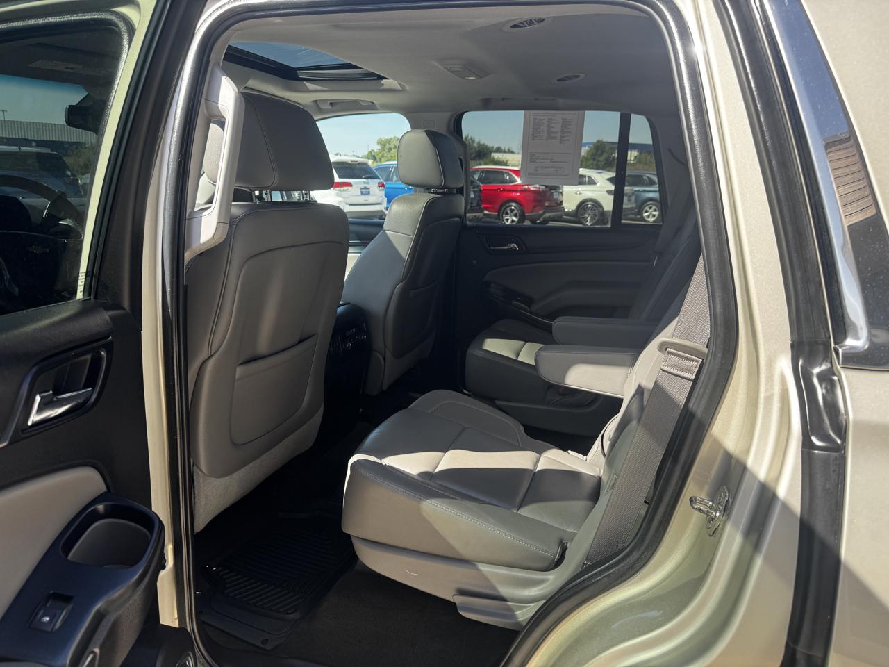Chevrolet Tahoe 4WD 4dr LT 2015