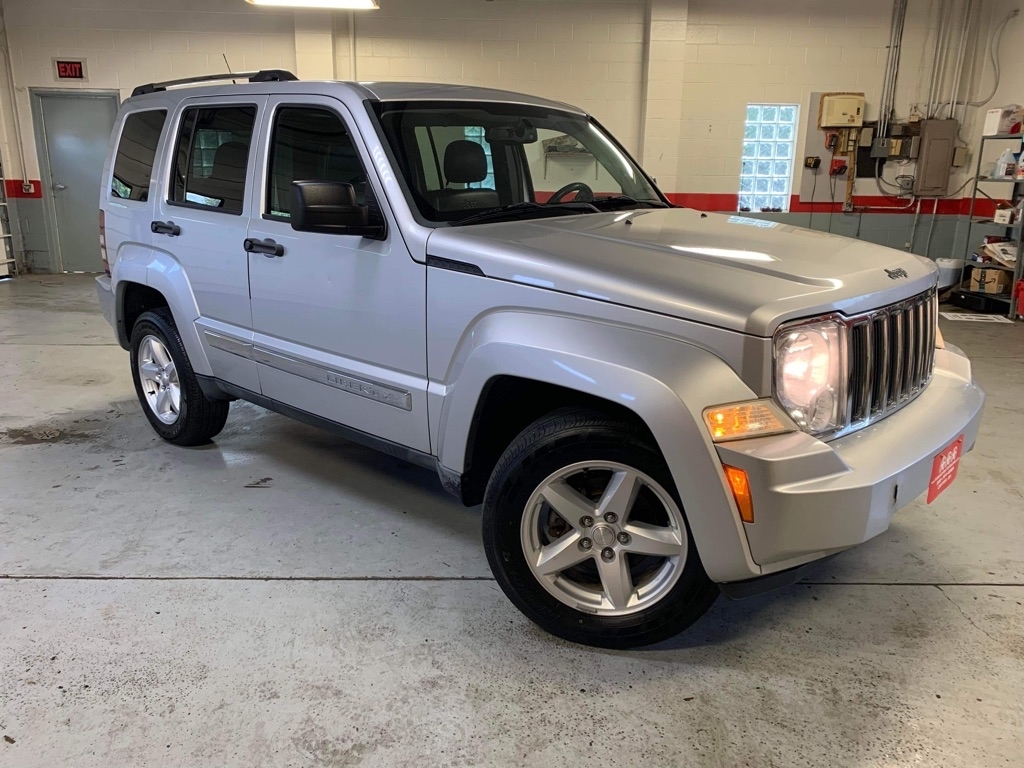 Jeep Liberty Limited 4WD 2011