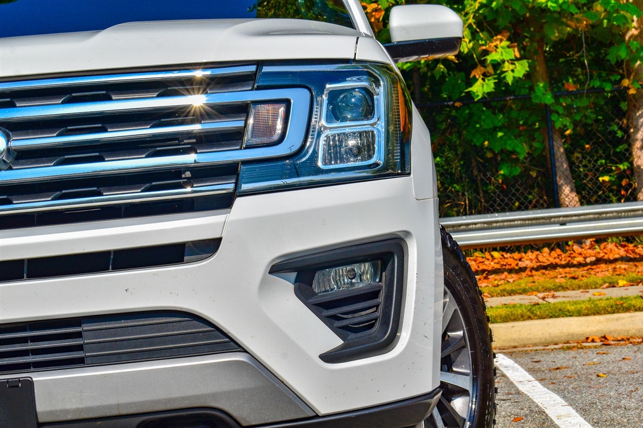 2019 Ford Expedition MAX XLT photo 3