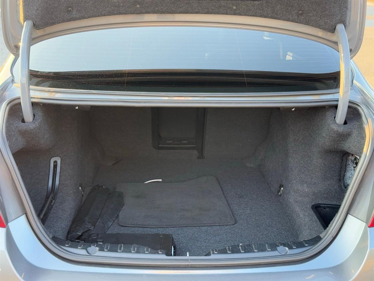 BMW 5 Series 4dr Sdn 535i RWD 2016