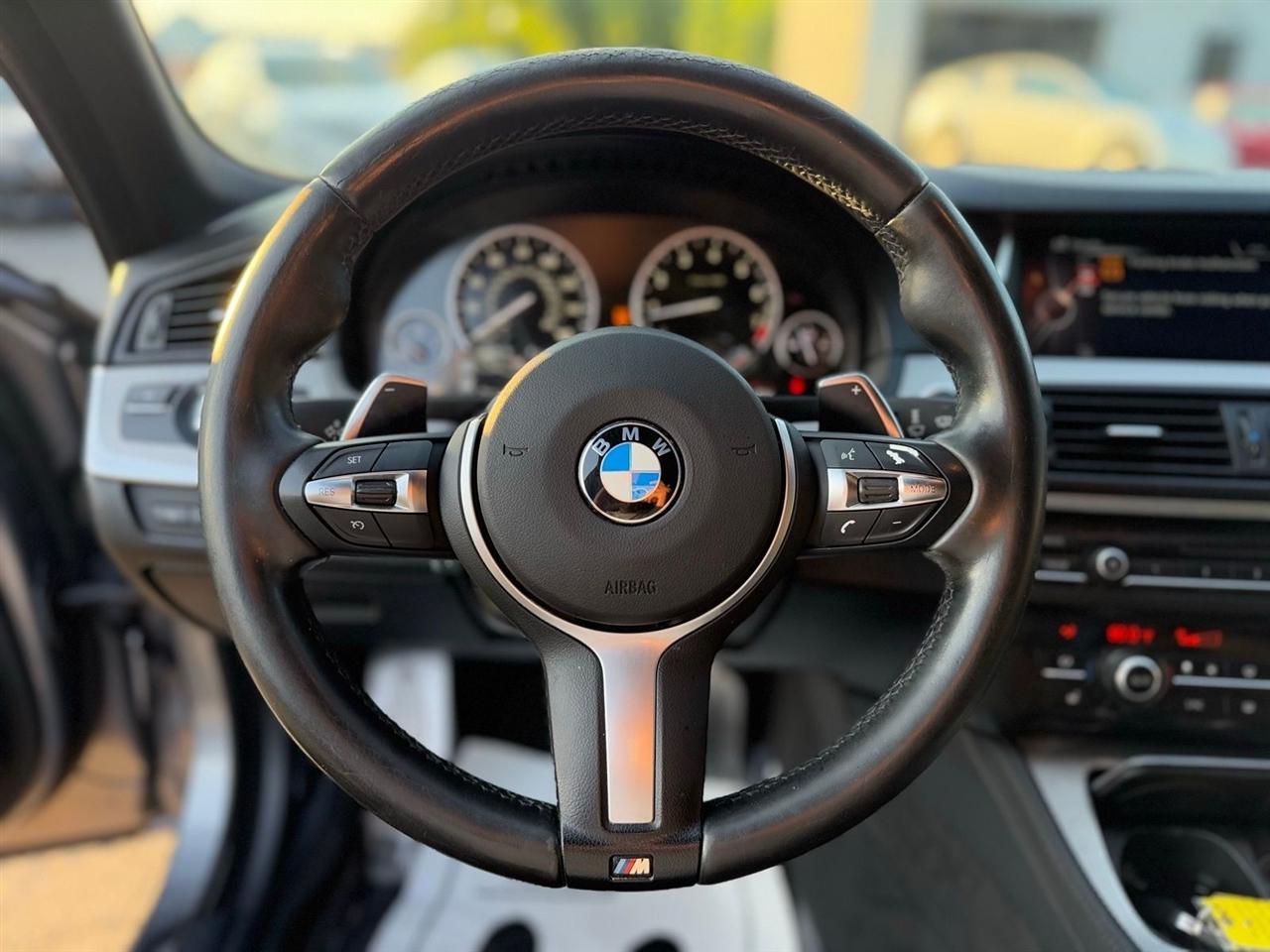 BMW 5 Series 4dr Sdn 535i RWD 2016