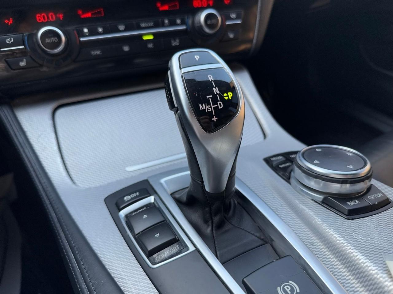 BMW 5 Series 4dr Sdn 535i RWD 2016