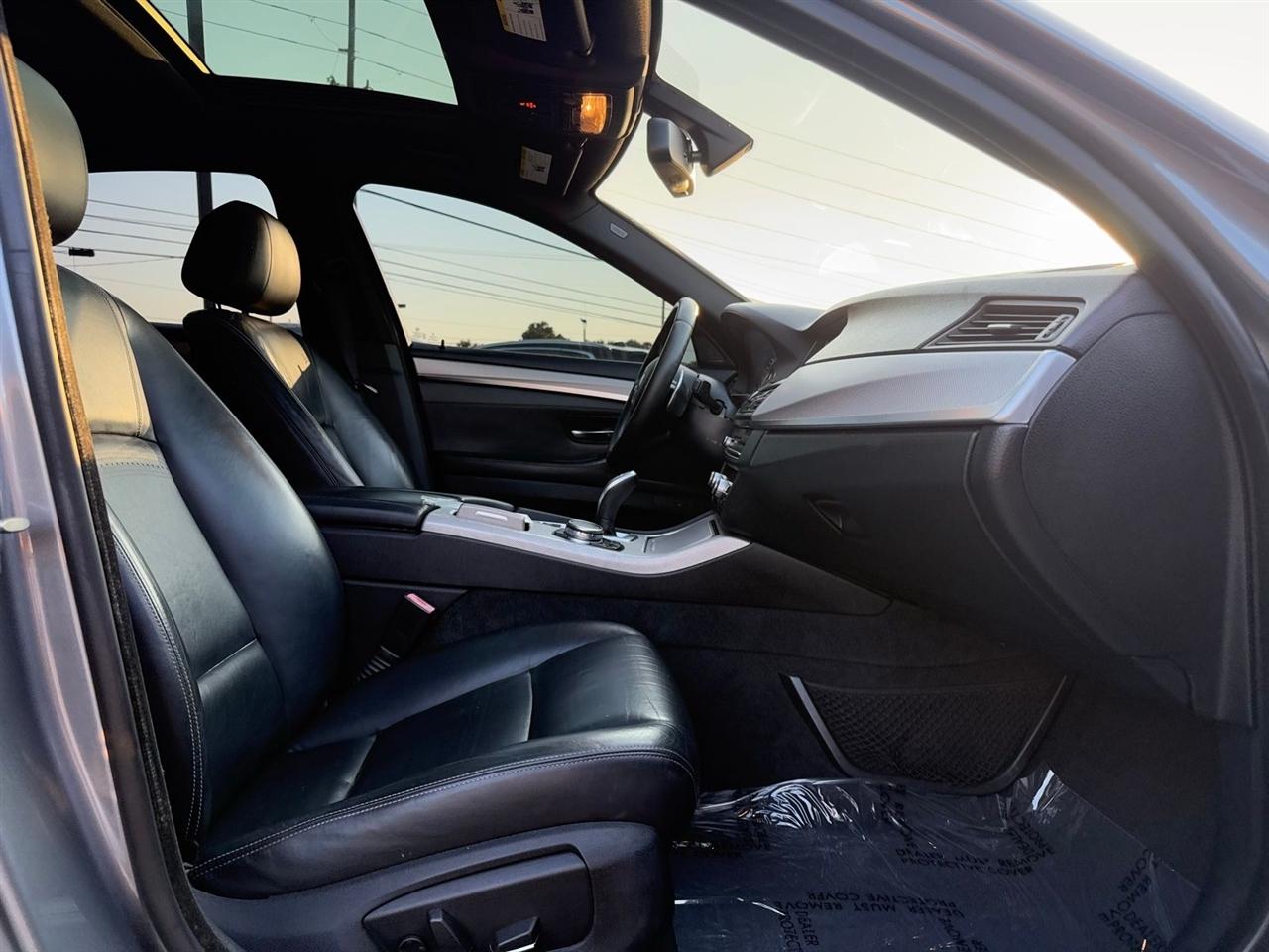 BMW 5 Series 4dr Sdn 535i RWD 2016