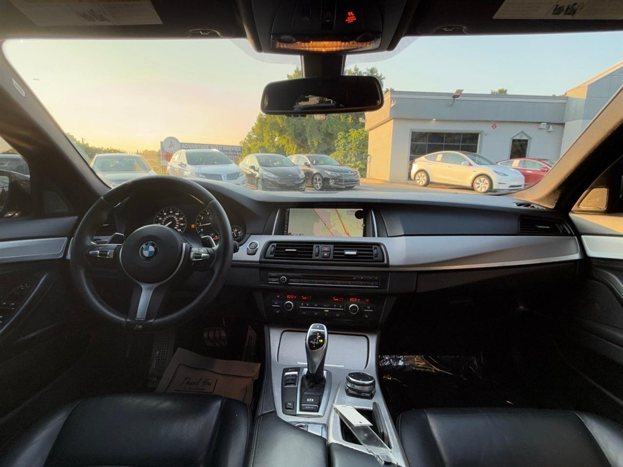 BMW 5 Series 4dr Sdn 535i RWD 2016