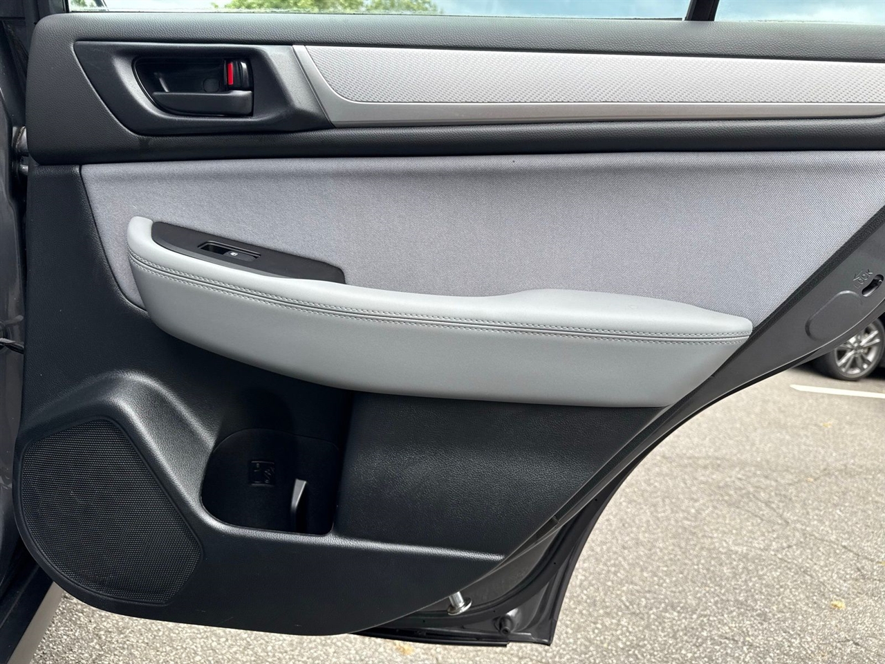 Subaru Outback 2.5i 2019