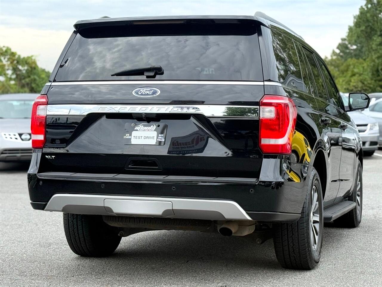 2018 Ford Expedition XLT photo 3