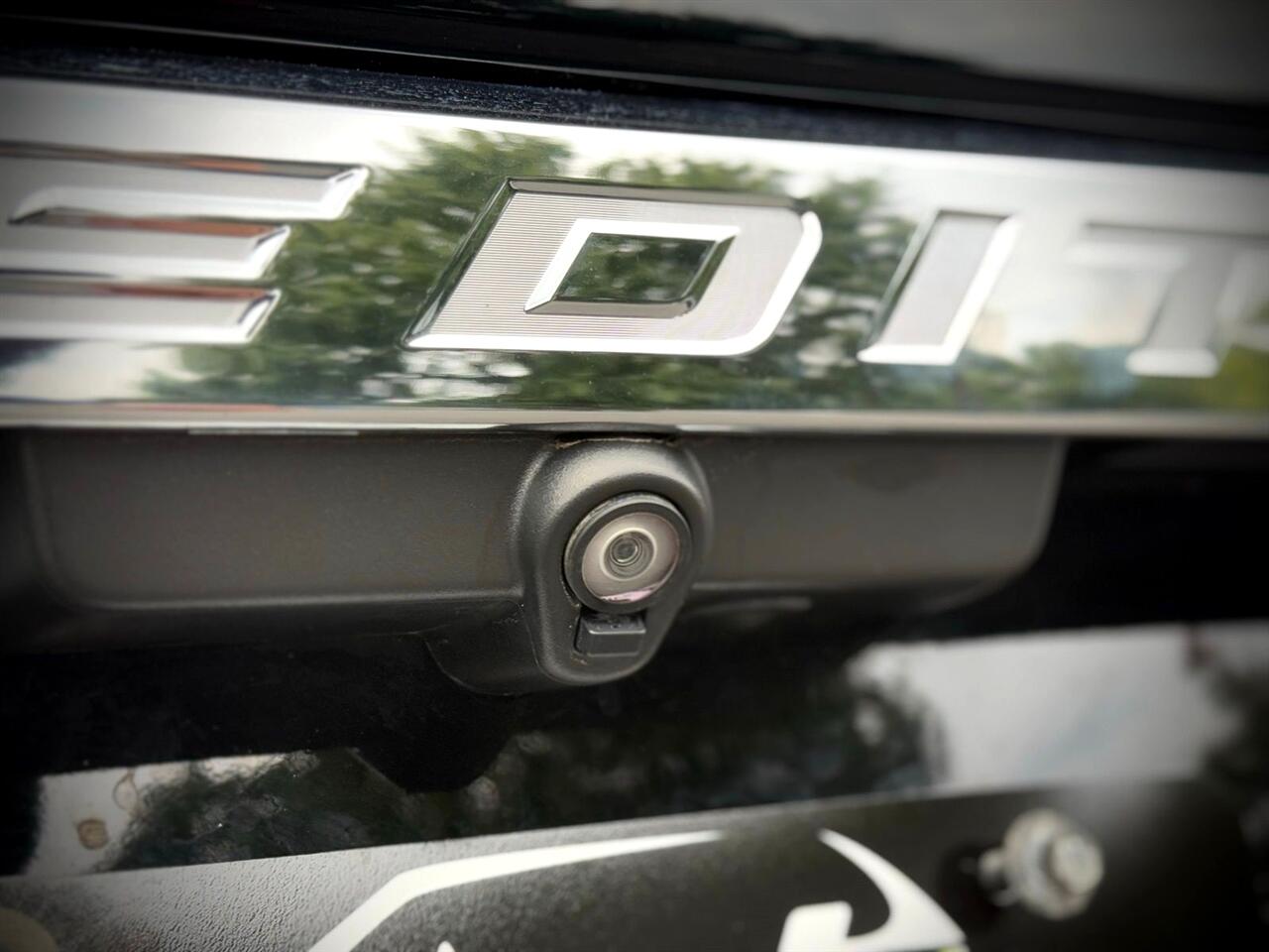 2018 Ford Expedition XLT photo 9