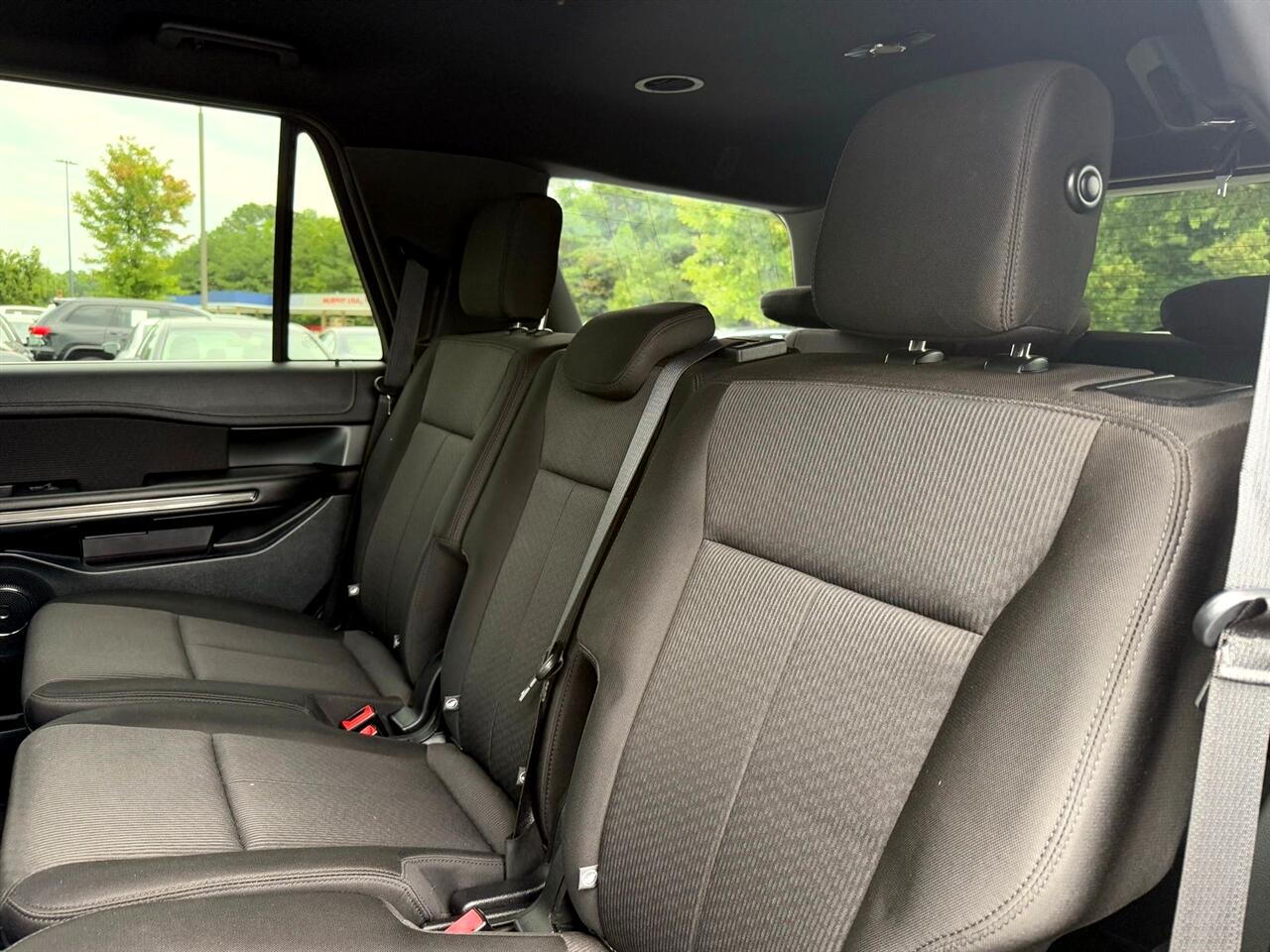 2018 Ford Expedition XLT photo 27