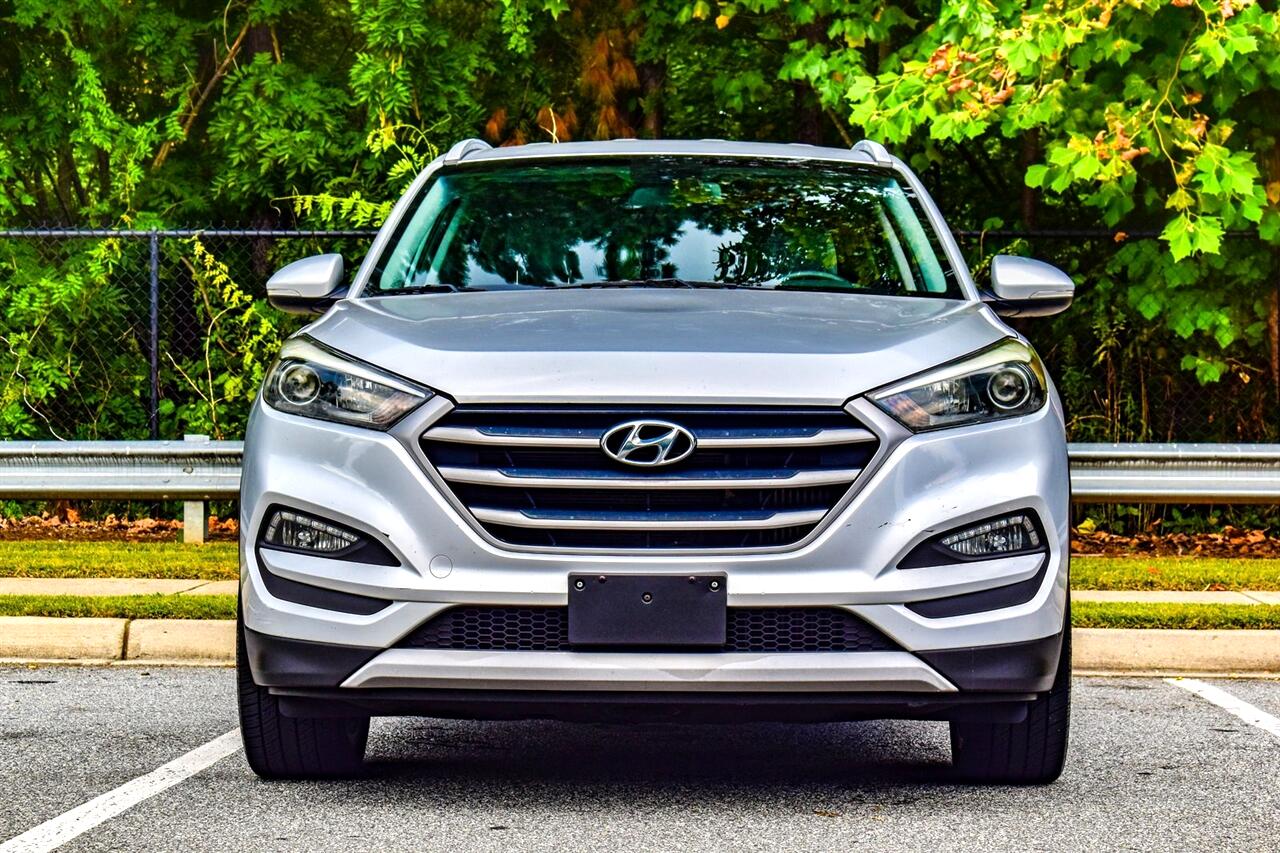 2017 Hyundai Tucson Sport photo 2