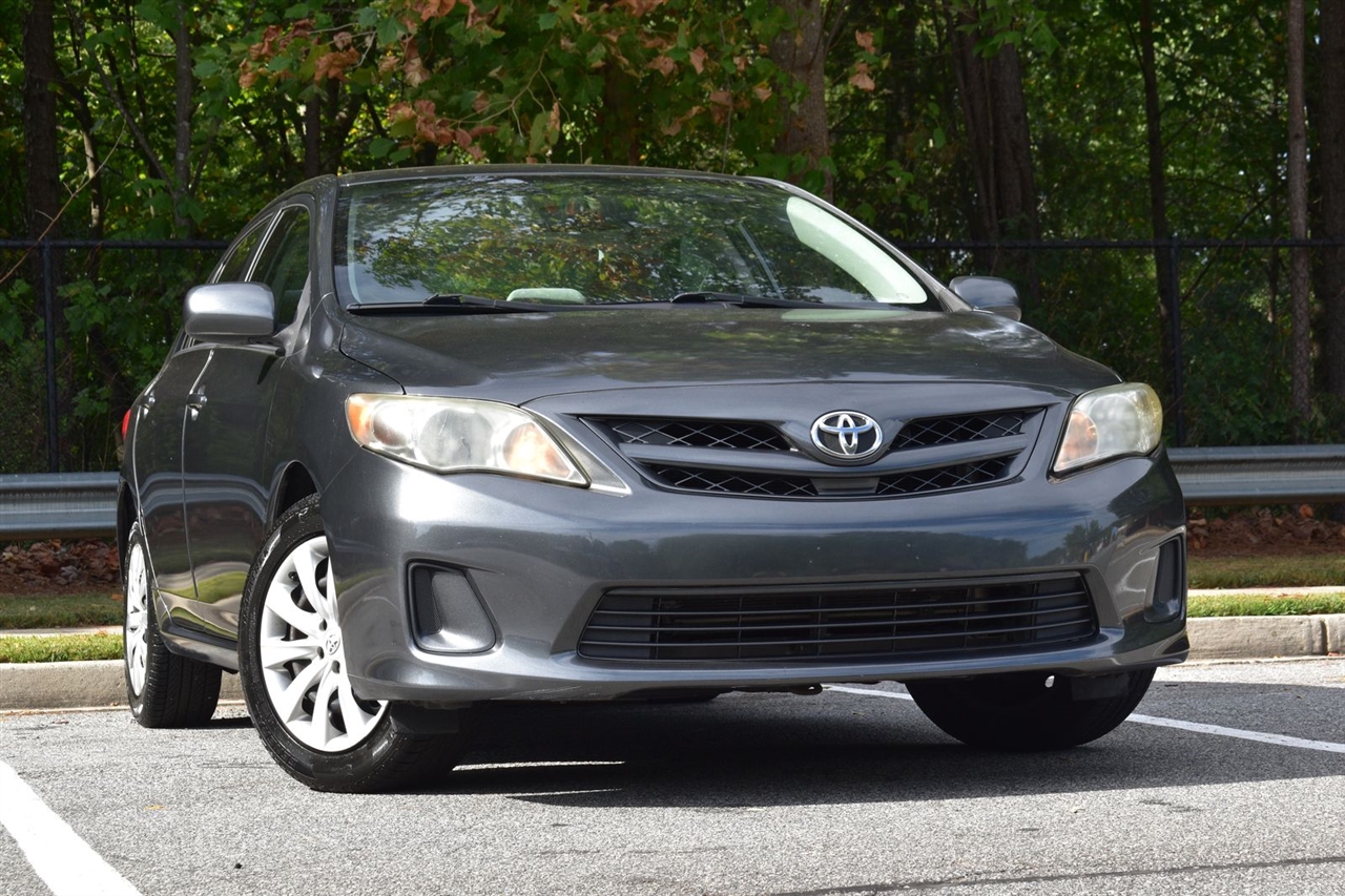 2012 Toyota Corolla photo 8