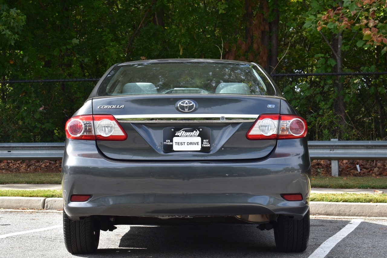 2012 Toyota Corolla photo 10