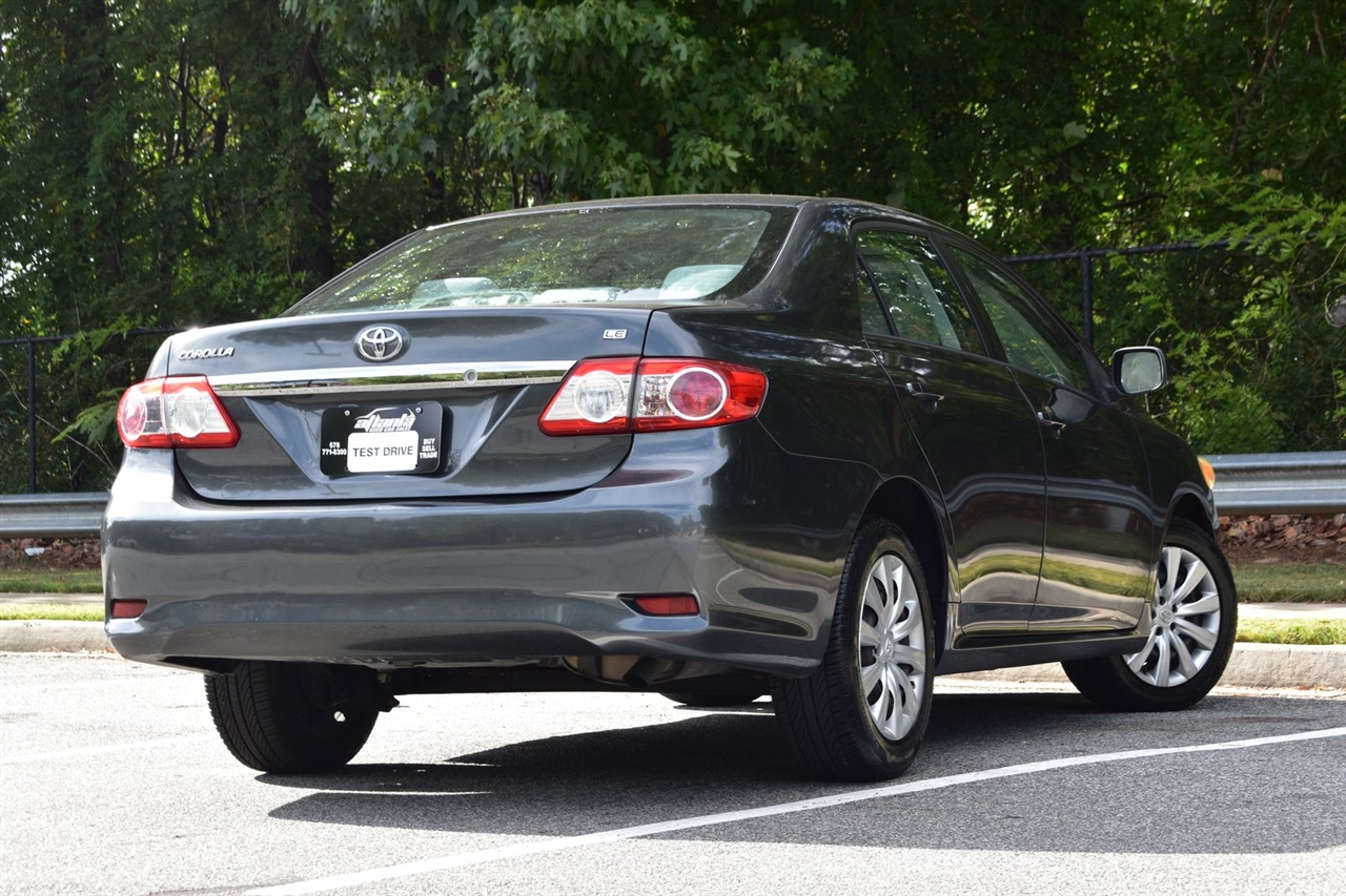 2012 Toyota Corolla photo 15