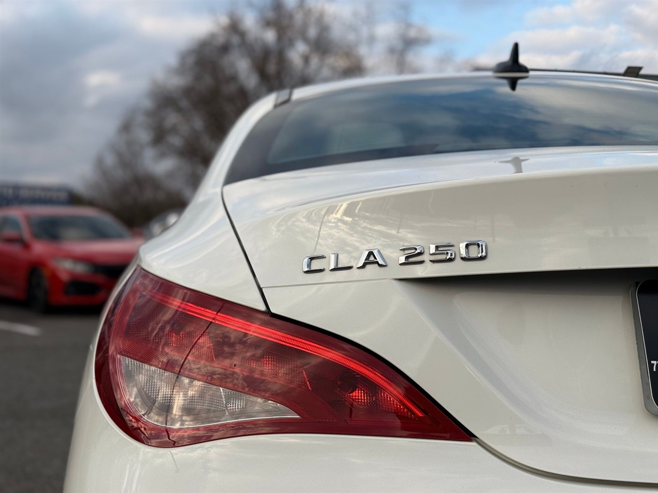 Mercedes-Benz CLA-Class 4dr Sdn CLA 250 4MATIC 2014