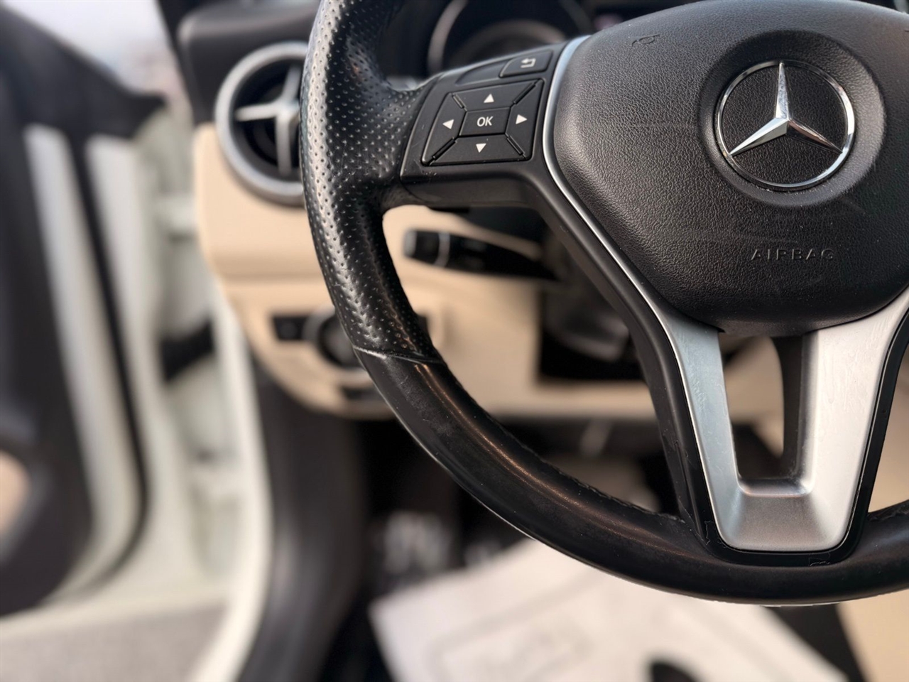 Mercedes-Benz CLA-Class 4dr Sdn CLA 250 4MATIC 2014