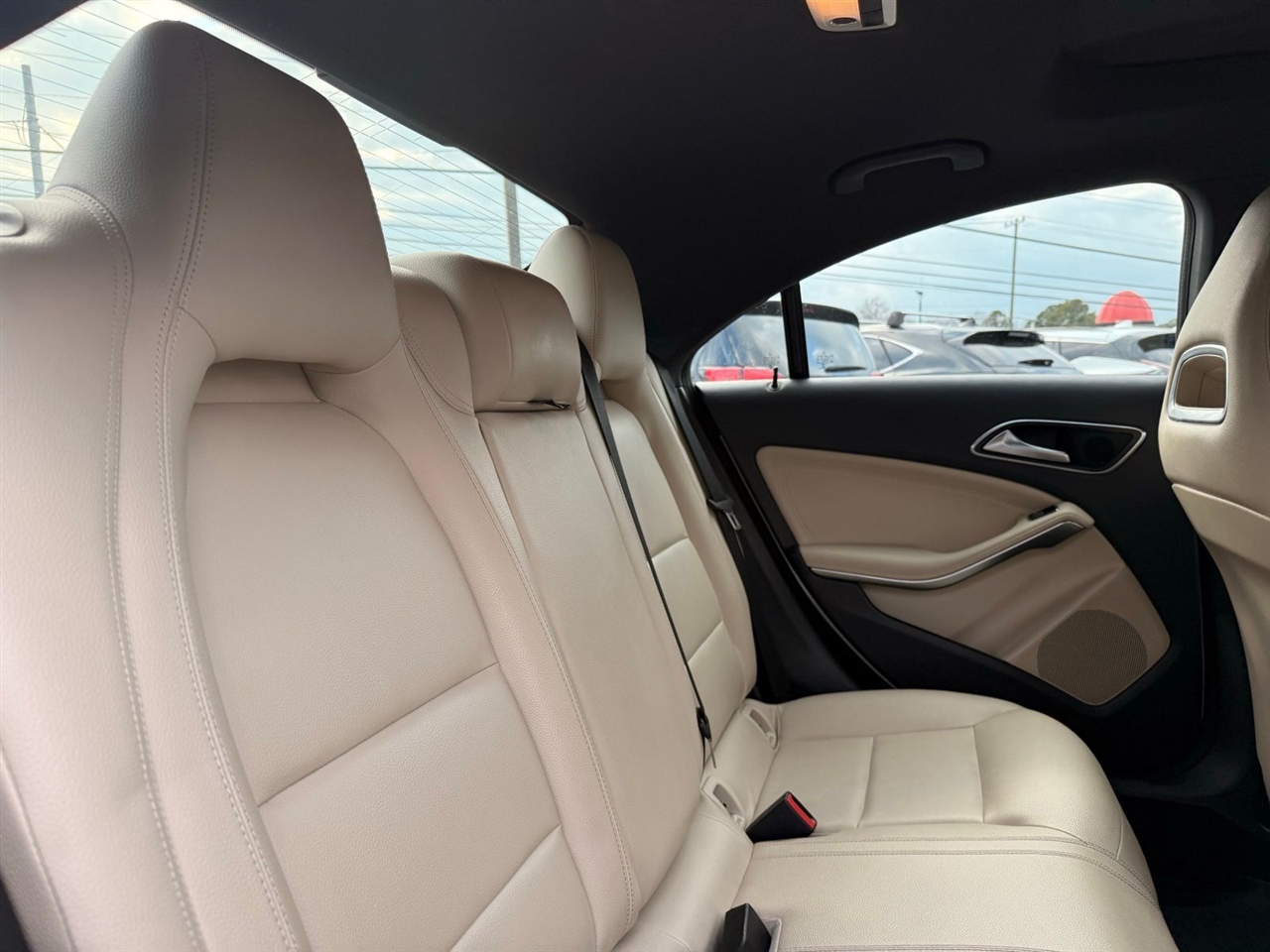 Mercedes-Benz CLA-Class 4dr Sdn CLA 250 4MATIC 2014