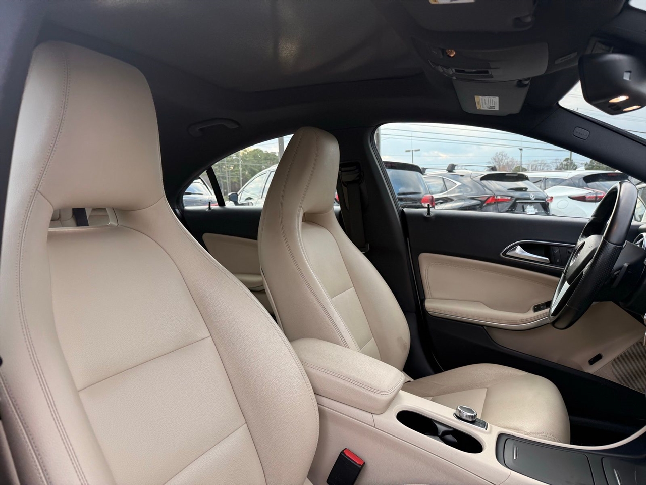 Mercedes-Benz CLA-Class 4dr Sdn CLA 250 4MATIC 2014